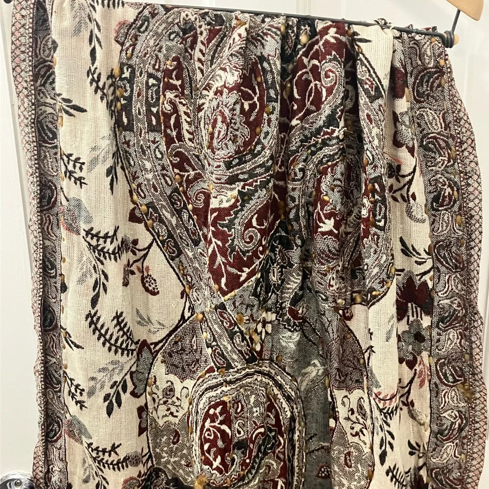 Raj Infinity Scarf Boho Brown Tan Maroon black paisley pattern reversable knit